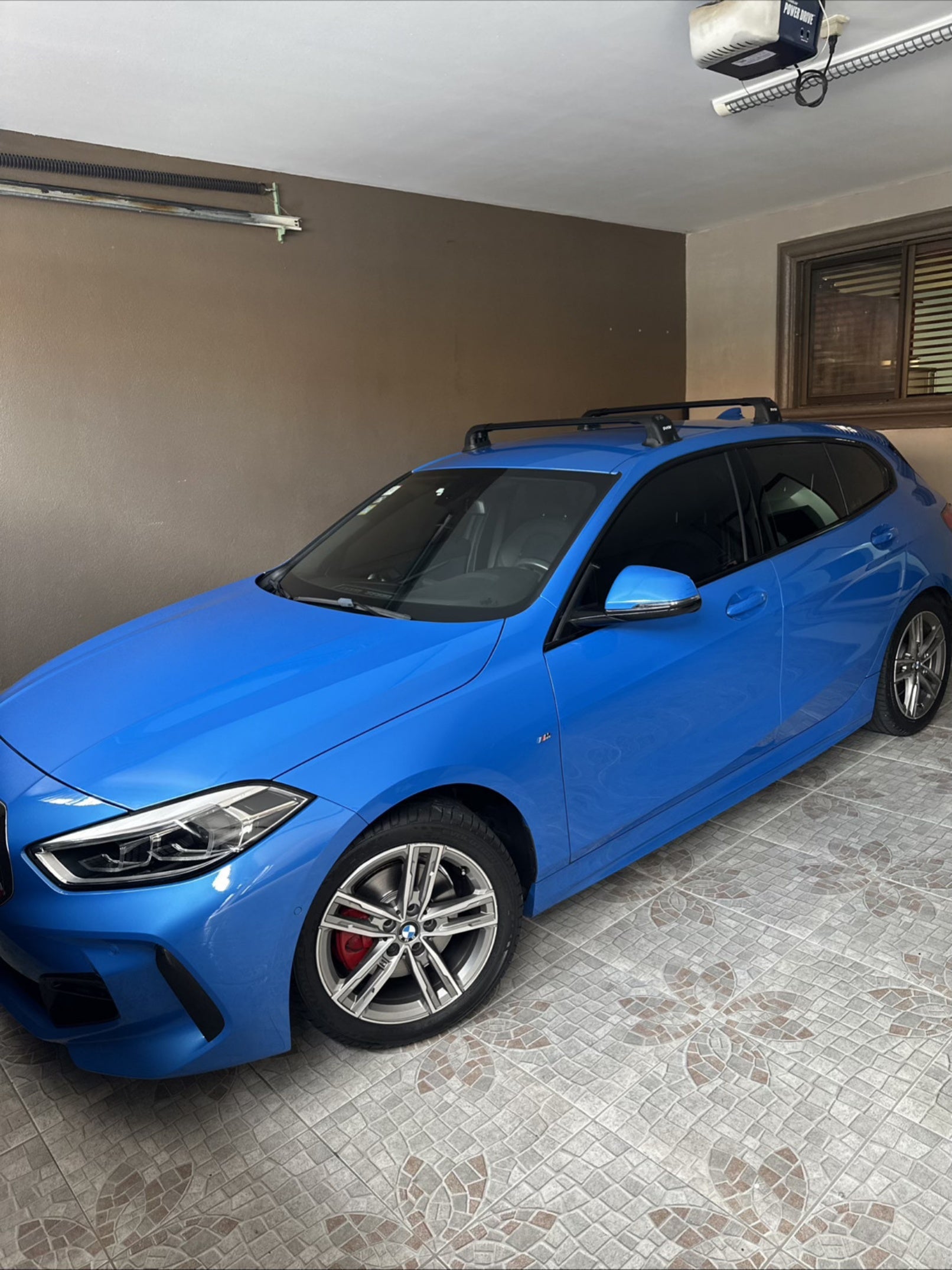 For BMW 1 Series F40 2020-Up Roof Rack System, Aluminium Cross Bar, Metal Bracket, Fix Point, Silver