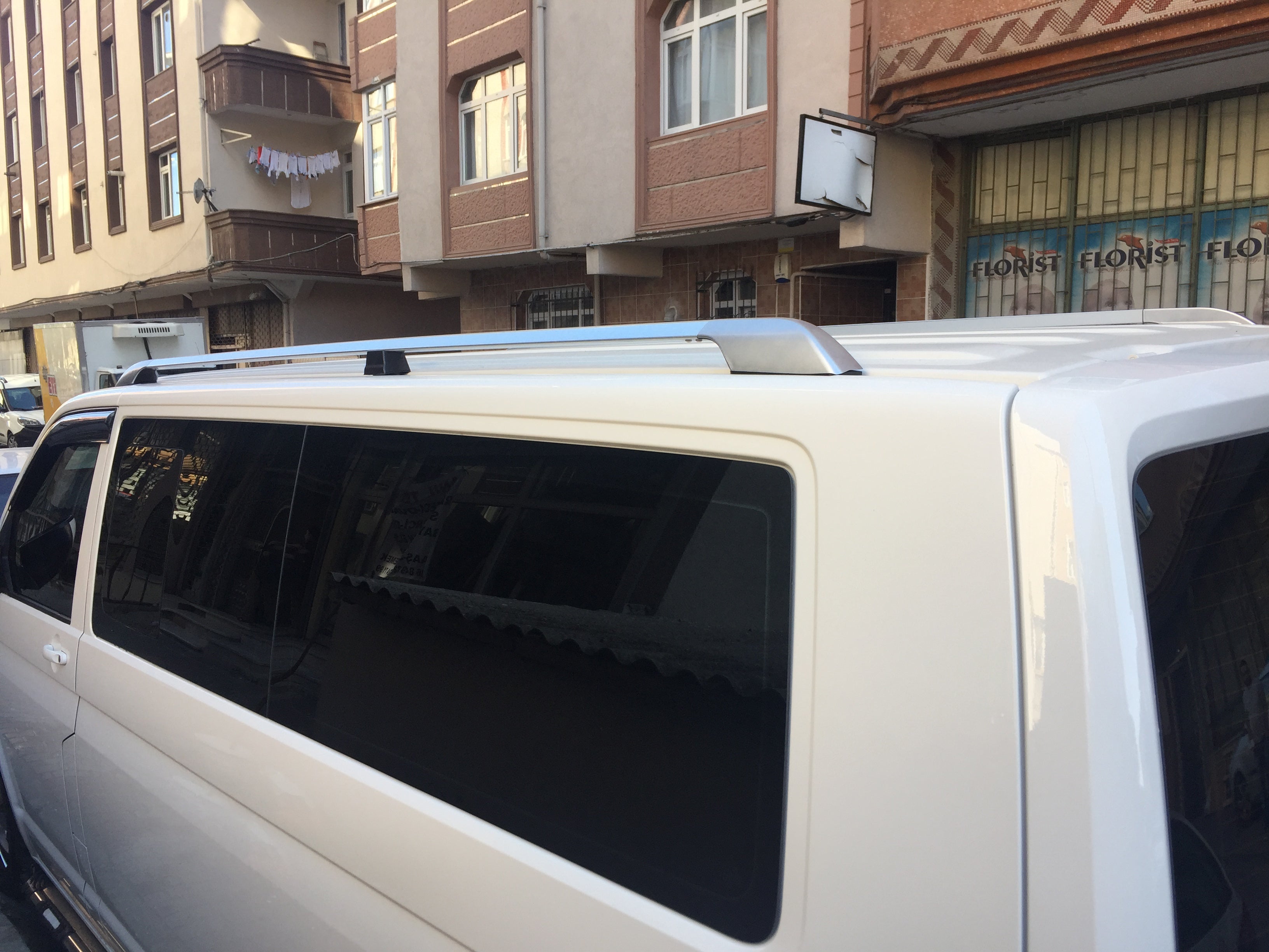 For Volkswagen Transporter T6 2015-2024 LWB Roof Side Rail and Roof Rack Cross Bar Black
