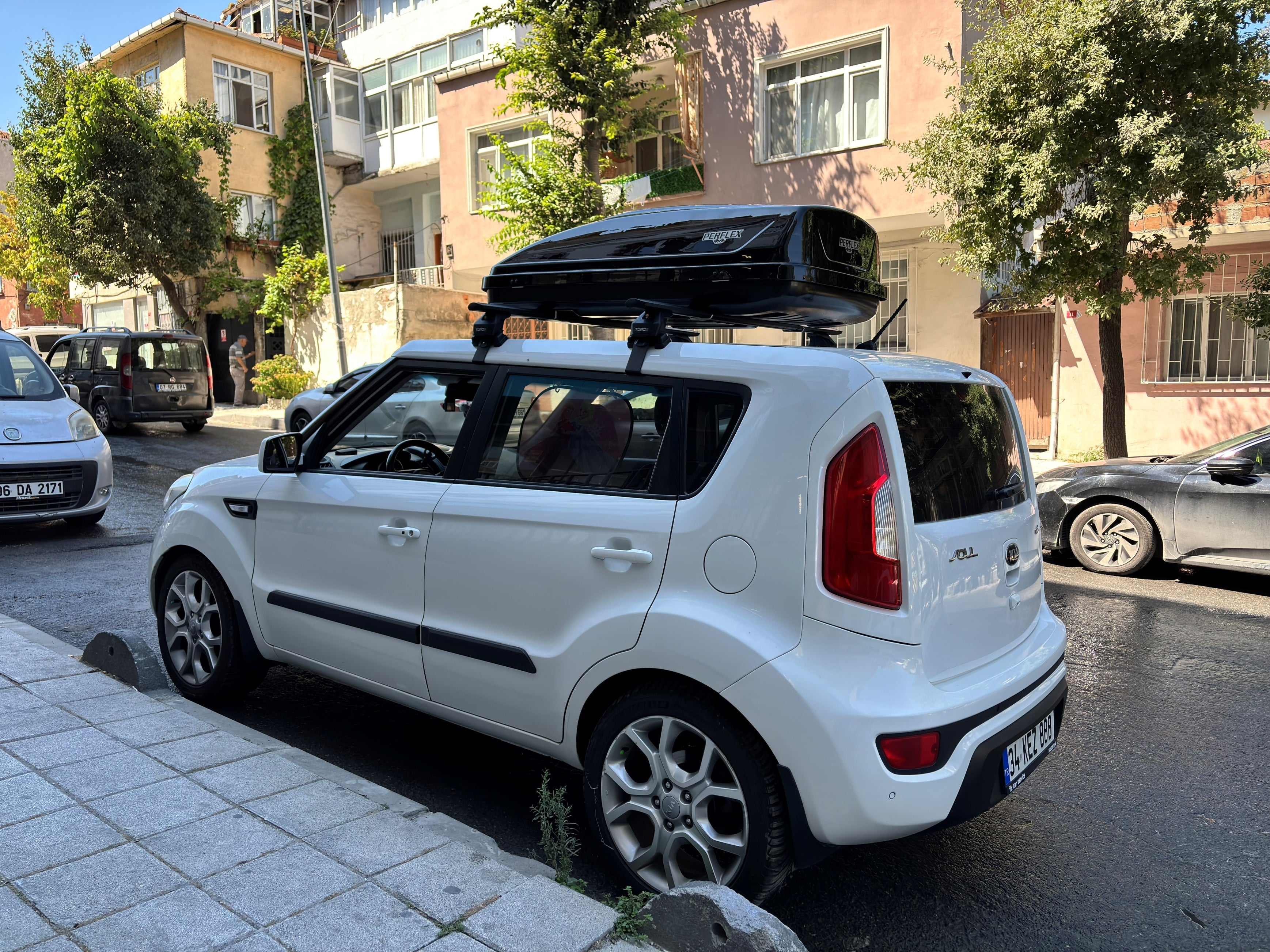 Roof Rack Cross Bars for Kia Soul 2009–2013 – Silver, Fits Normal Roof