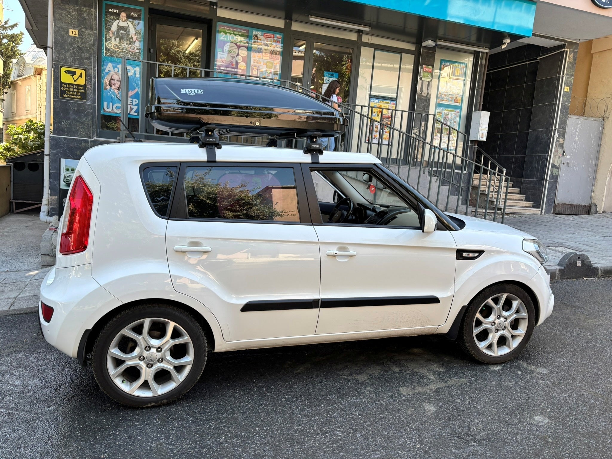 Roof Rack Cross Bars for Kia Soul 2009–2013 – Silver, Fits Normal Roof