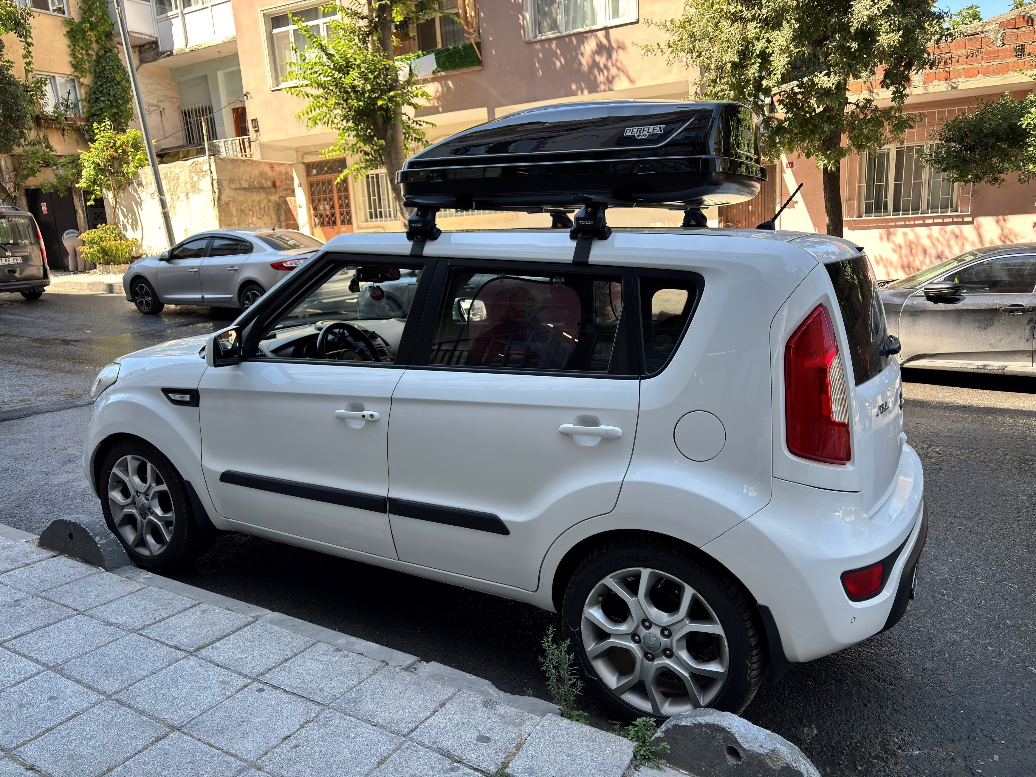 Roof Rack Cross Bars for Kia Soul 2009–2013 – Silver, Fits Normal Roof