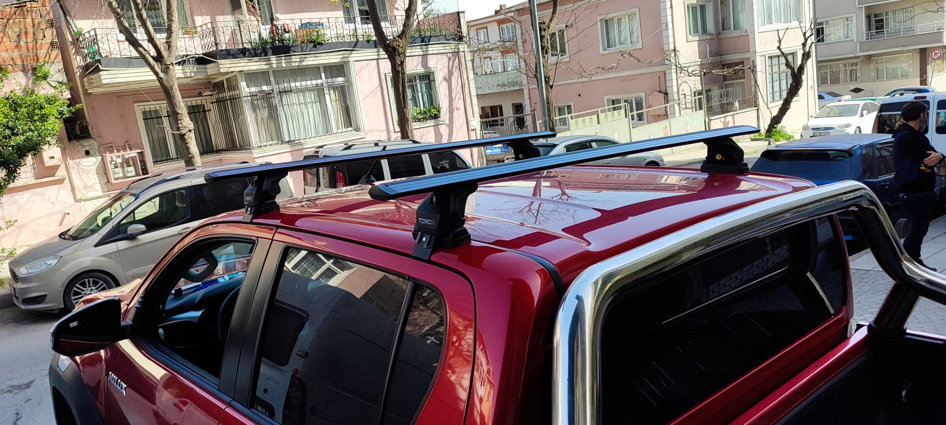 For Toyota Hilux Roof Rack Cross Bars Metal Bracket Normal Roof Alu Black 2015-Up