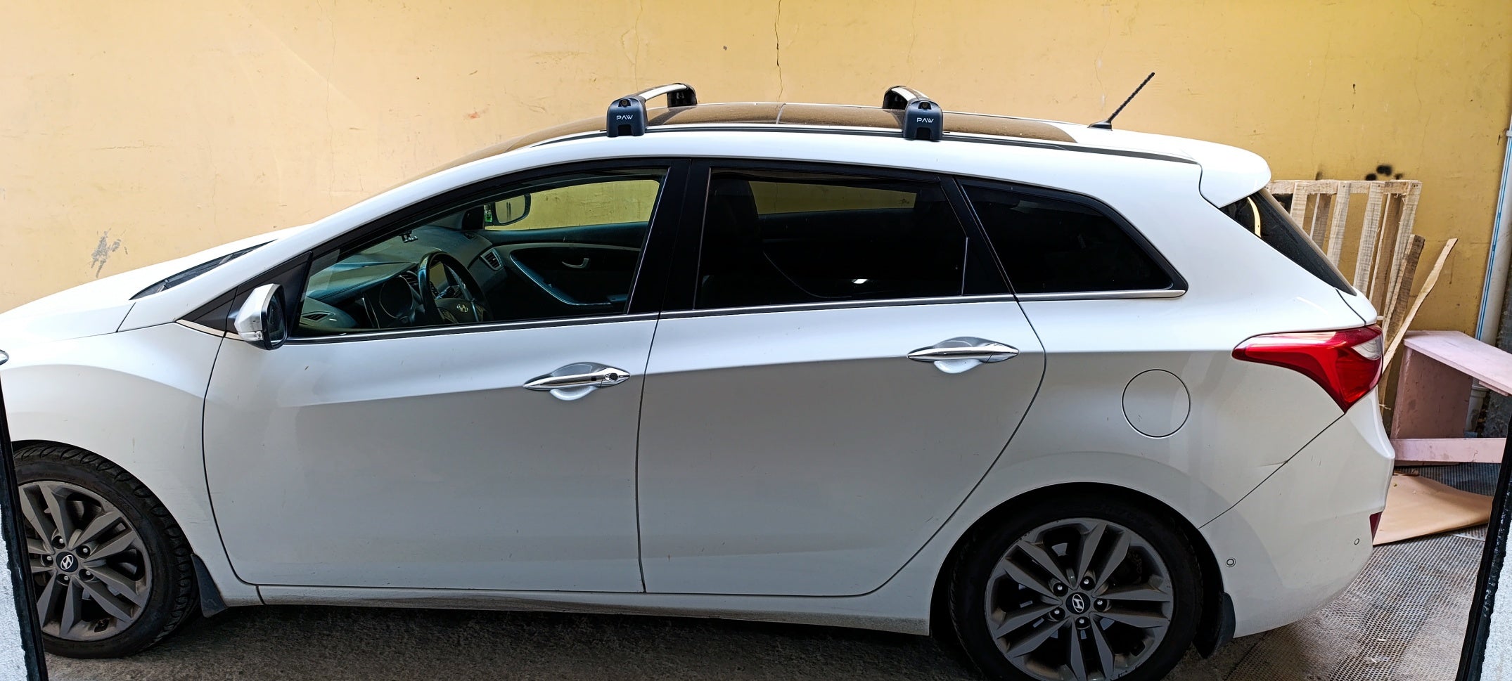 For Toyota Avensis T27 Roof Rack Cross Bars Fix Point Alu Black 2009-2019
