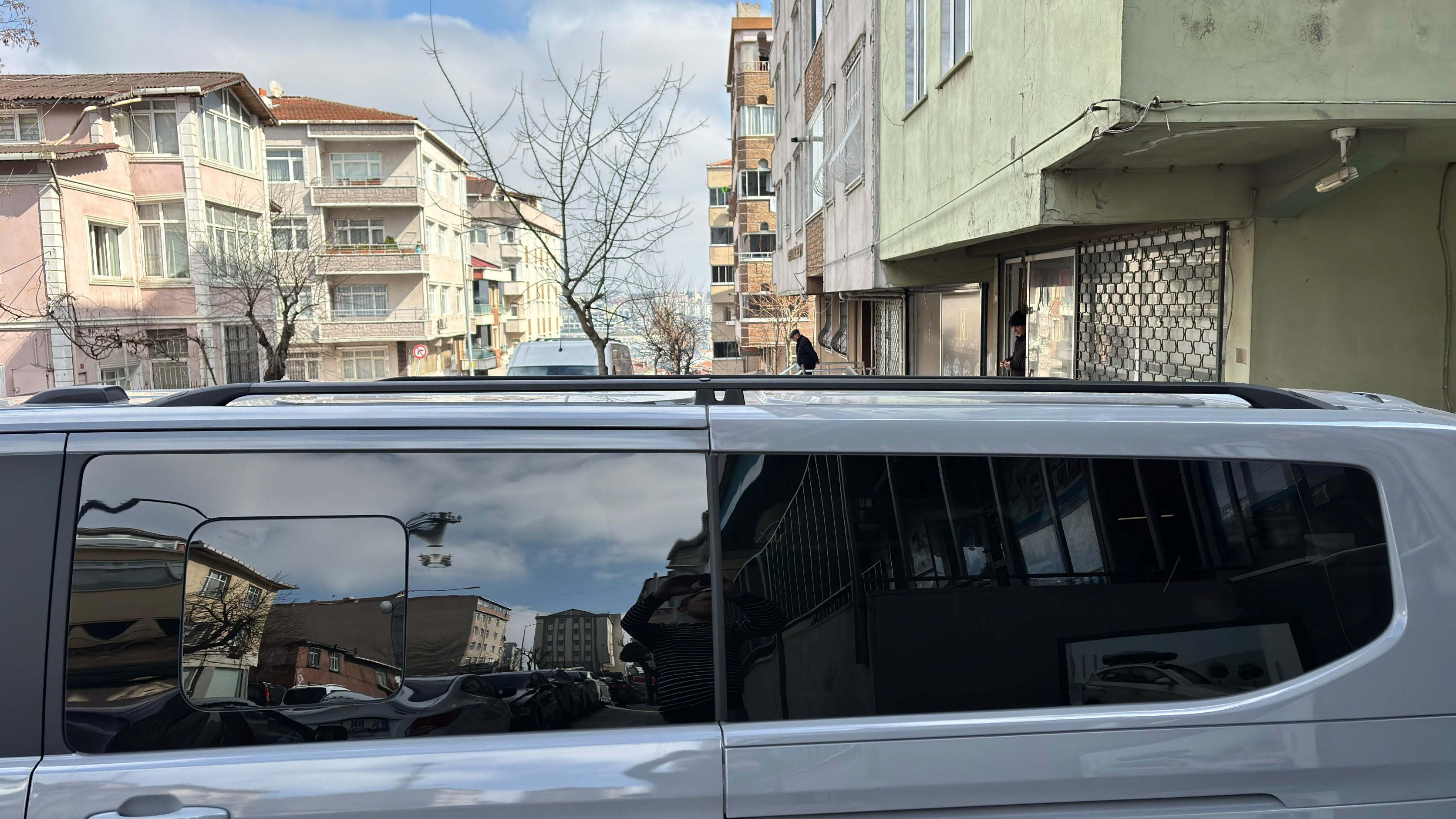 For Ford Transit Custom SWB (2023-2026) Roof Side Rails – Plus Model, Aluminum Silver