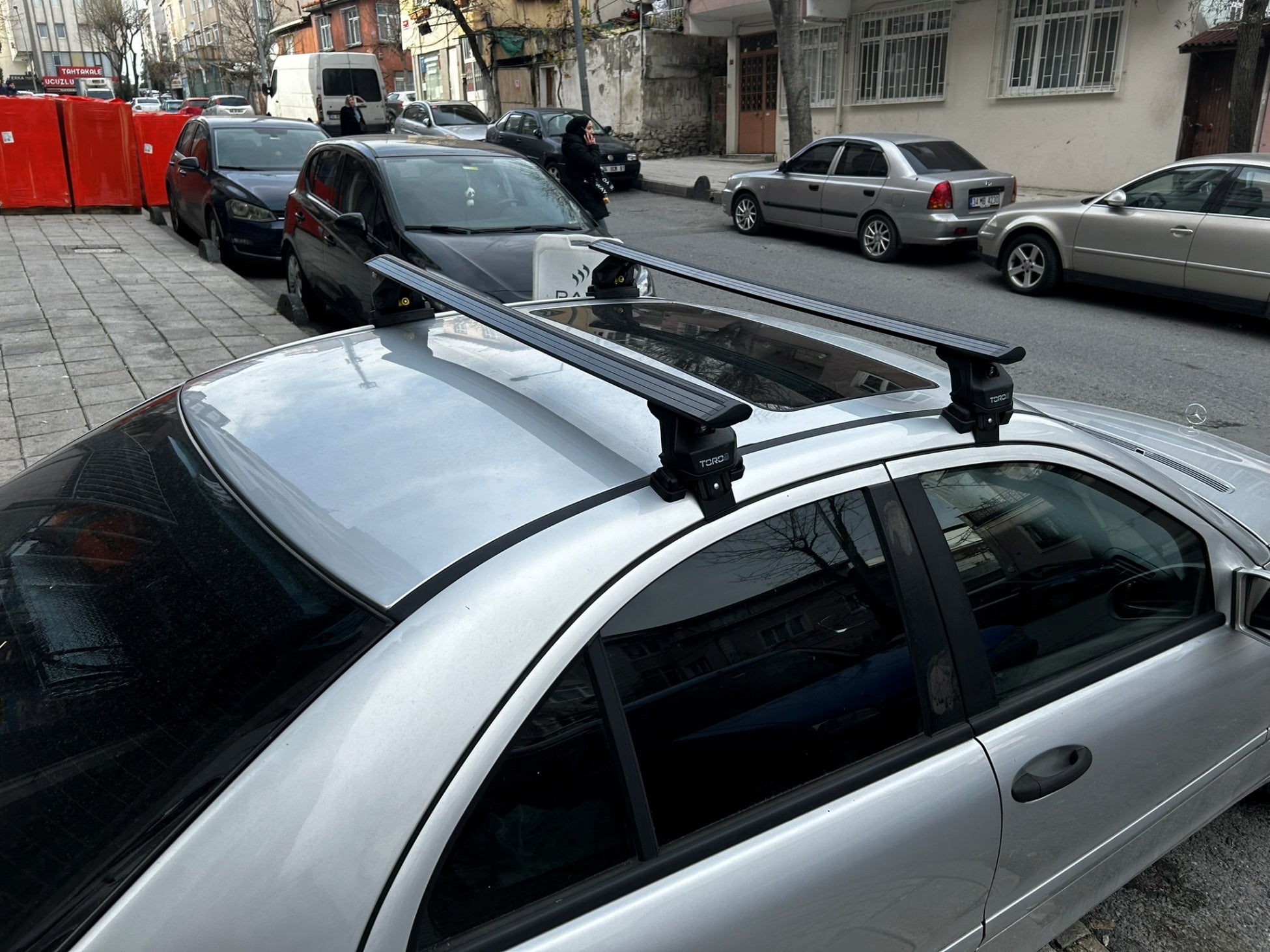 For Mercedes C Series W203 Roof Rack System, Aluminium Cross Bar, Metal Bracket, Normal Roof, Silver