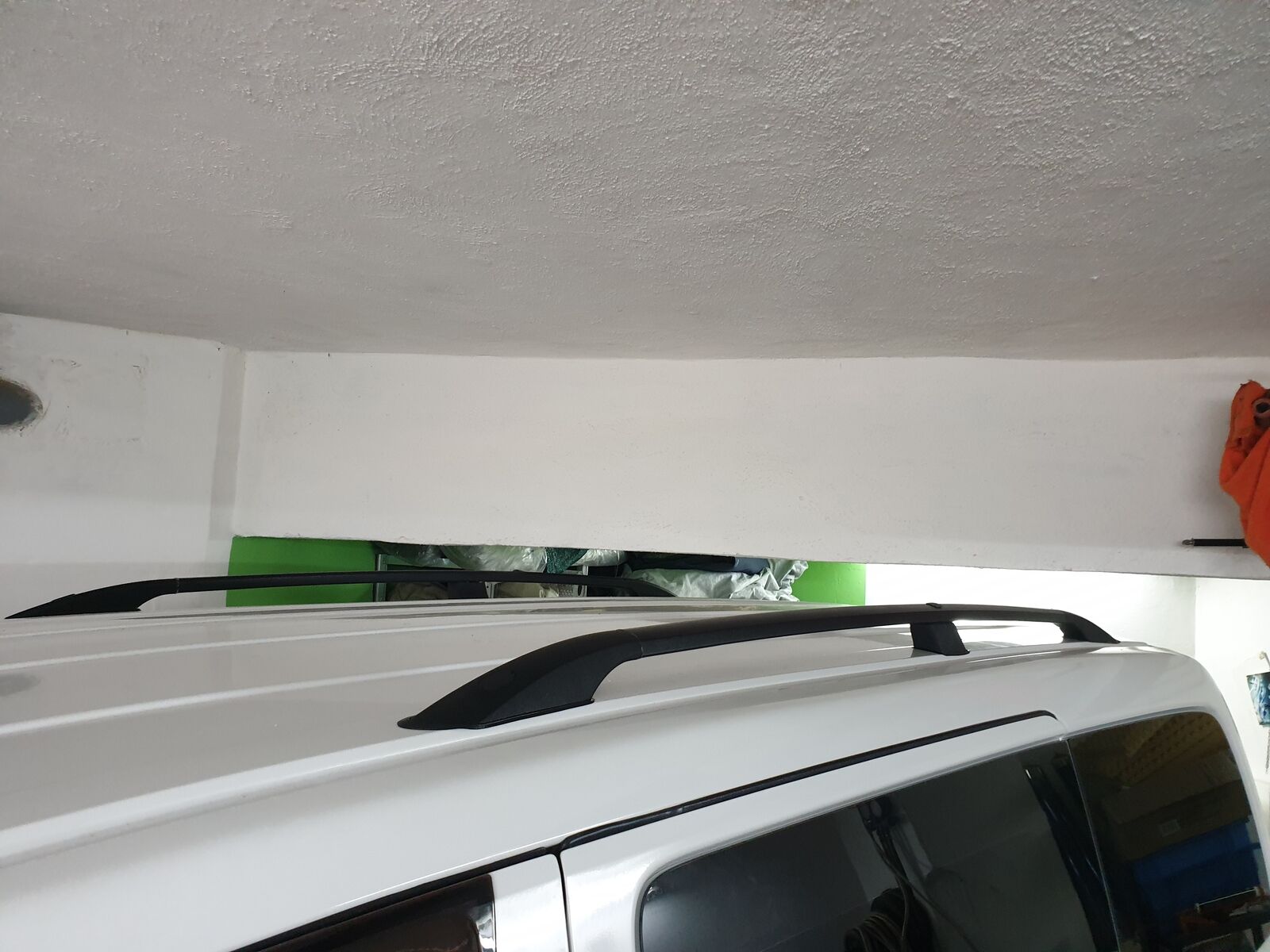 Cross Carrier Bar and Roof Rails for Vauxhall Combo, Full Set LWB 2008-2018 Up Black