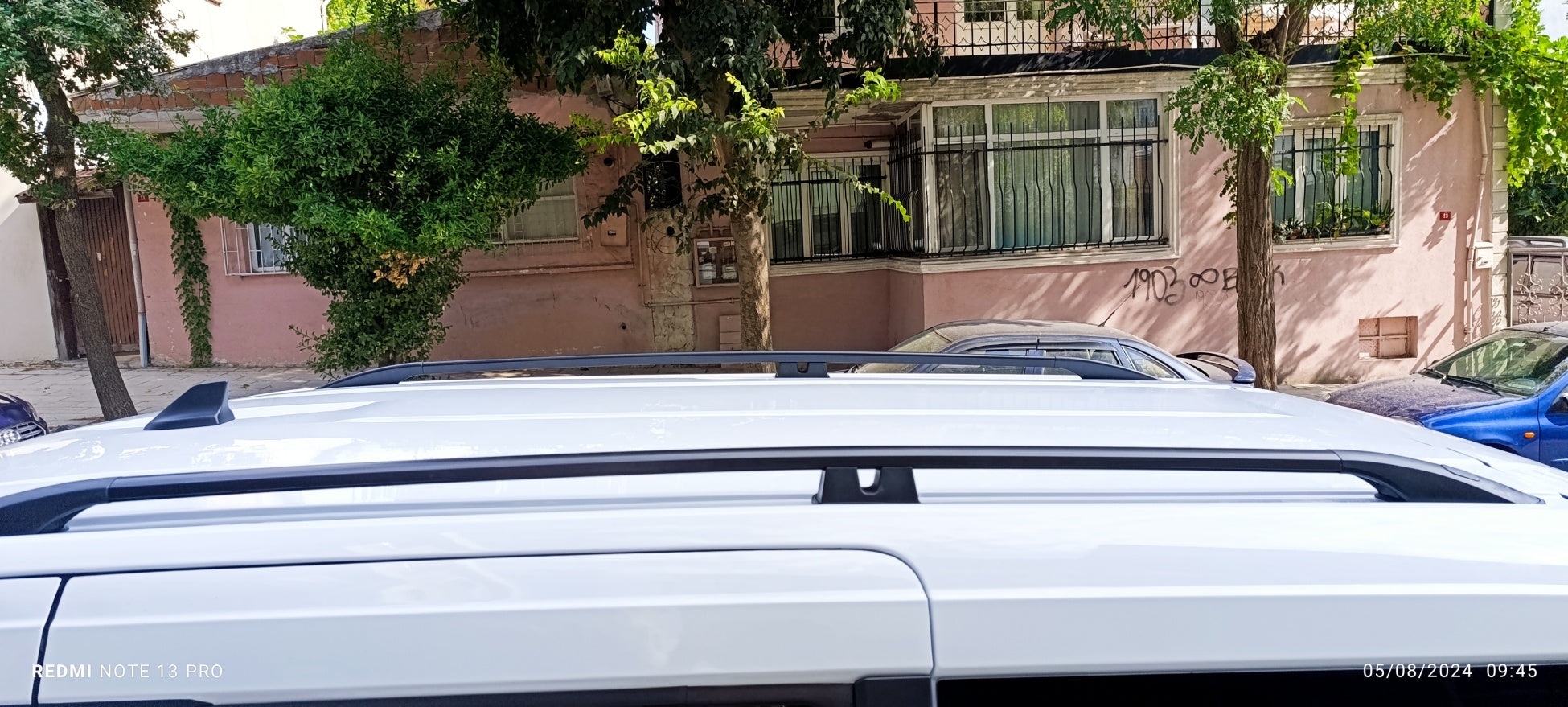 For Toyota Hiace H300 Roof Side Rails Ultimate Style Alu Silver 2019-Up