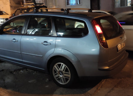 For Ford Focus Estate C346 (2008-2011) Roof Rack Cross Bars T-Track, Black