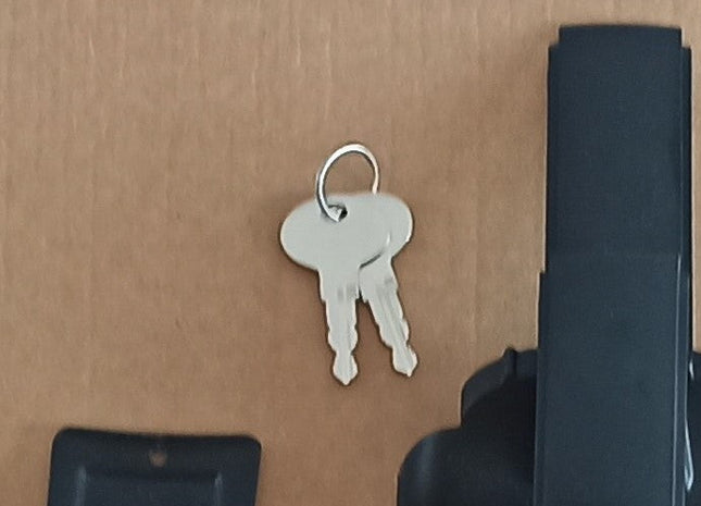 Roof rack spare parts Metal key - Does not include flares-