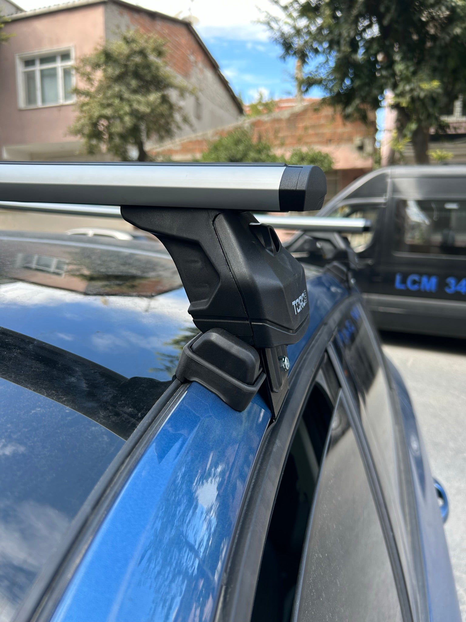 For Skoda Scala Roof Rack System Carrier Cross Bars Aluminum Lockable High Quality of Metal Bracket Black 2019-Up