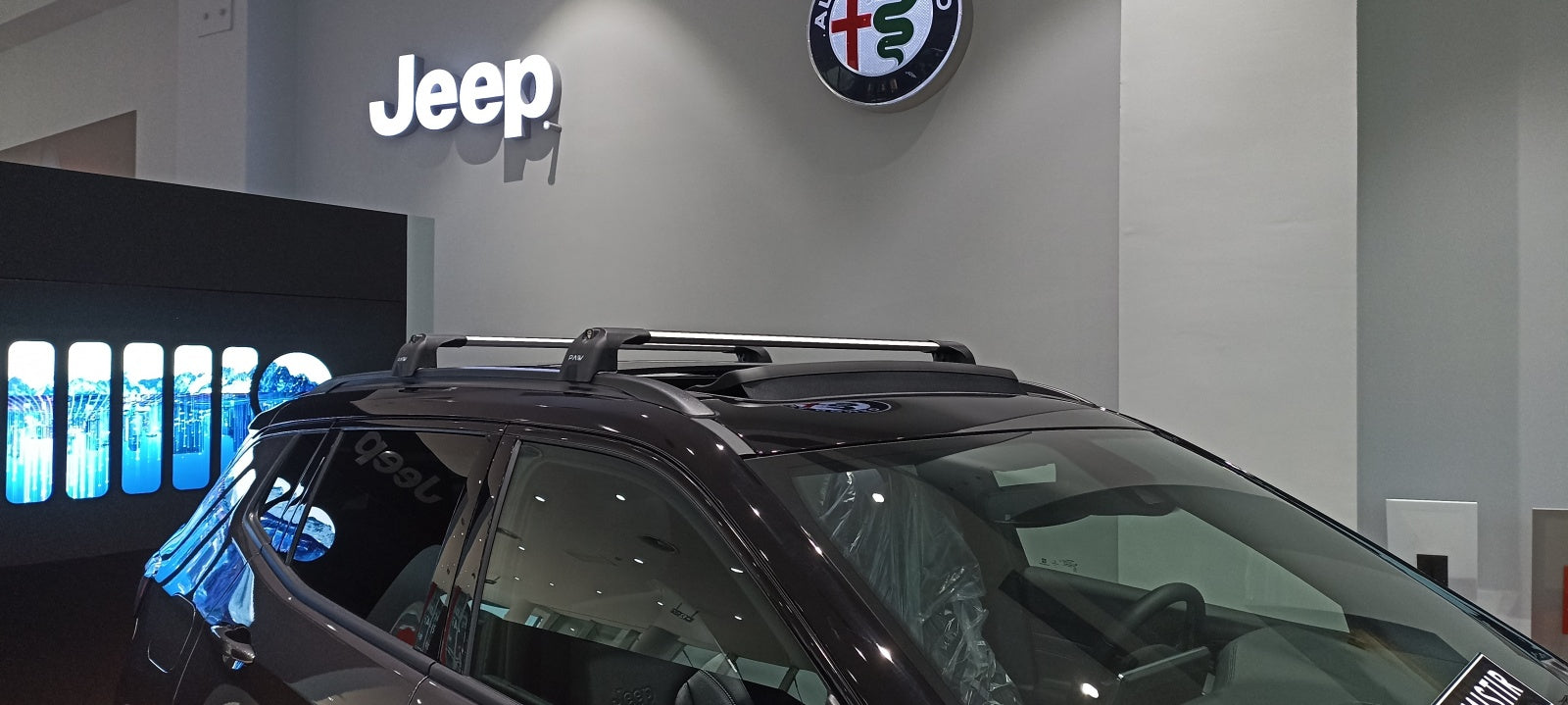 Jeep Compass Roof Rack-Crossbars Fits to for Flush Roof Rails Black Color