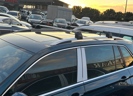 For Volkswagen Taos 2022-Up Roof Rack System Carrier Cross Bars Aluminum Lockable High Quality of Metal Bracket Black