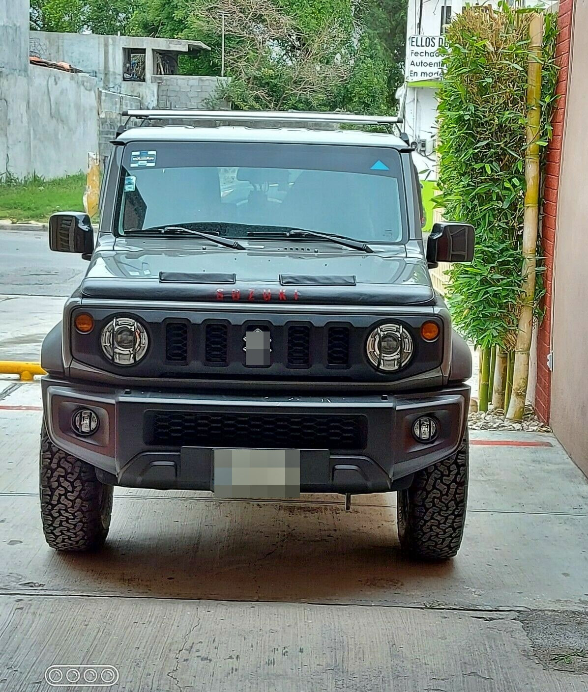 Suzuki Jimny 3 Roof Rack Bars For Vehicles With Rain gutters Silver Color