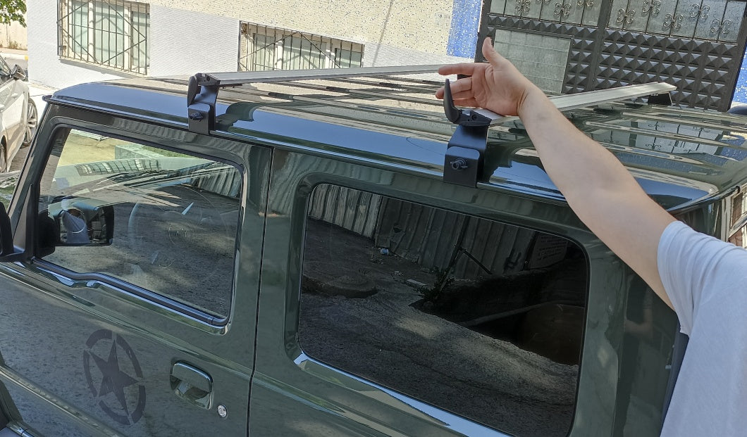 Jeep Gladiator JT Roof Rack Bars For Vehicles With Rain Gutters Silver Paw Auto Roof Rack